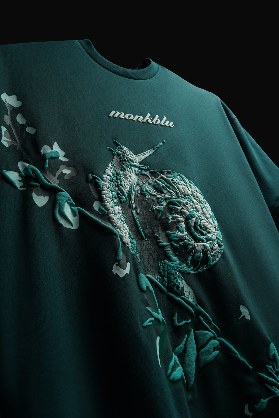 SNAIL TEE
