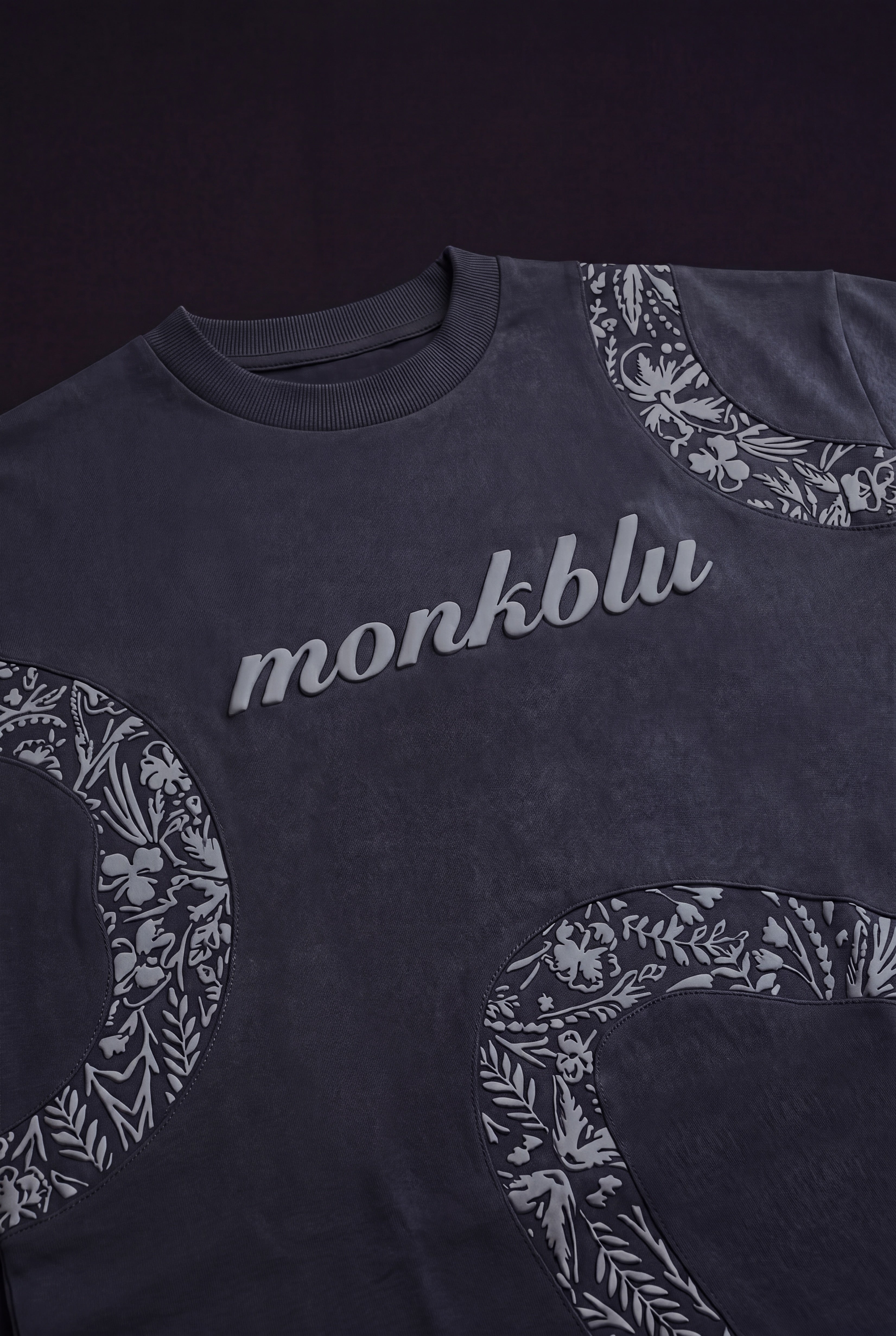 URBAN RELIC TEE