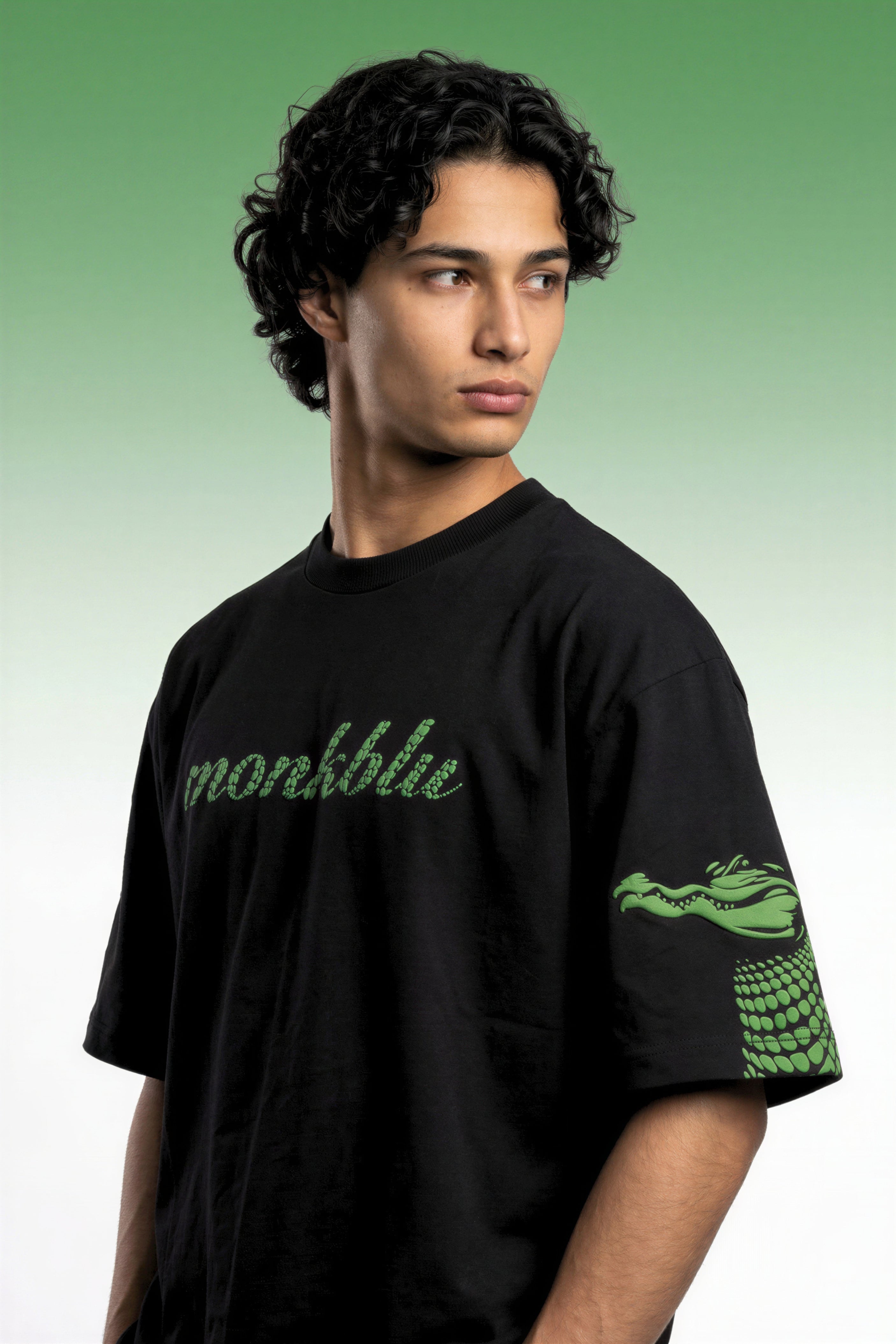 CROCODILE TEE