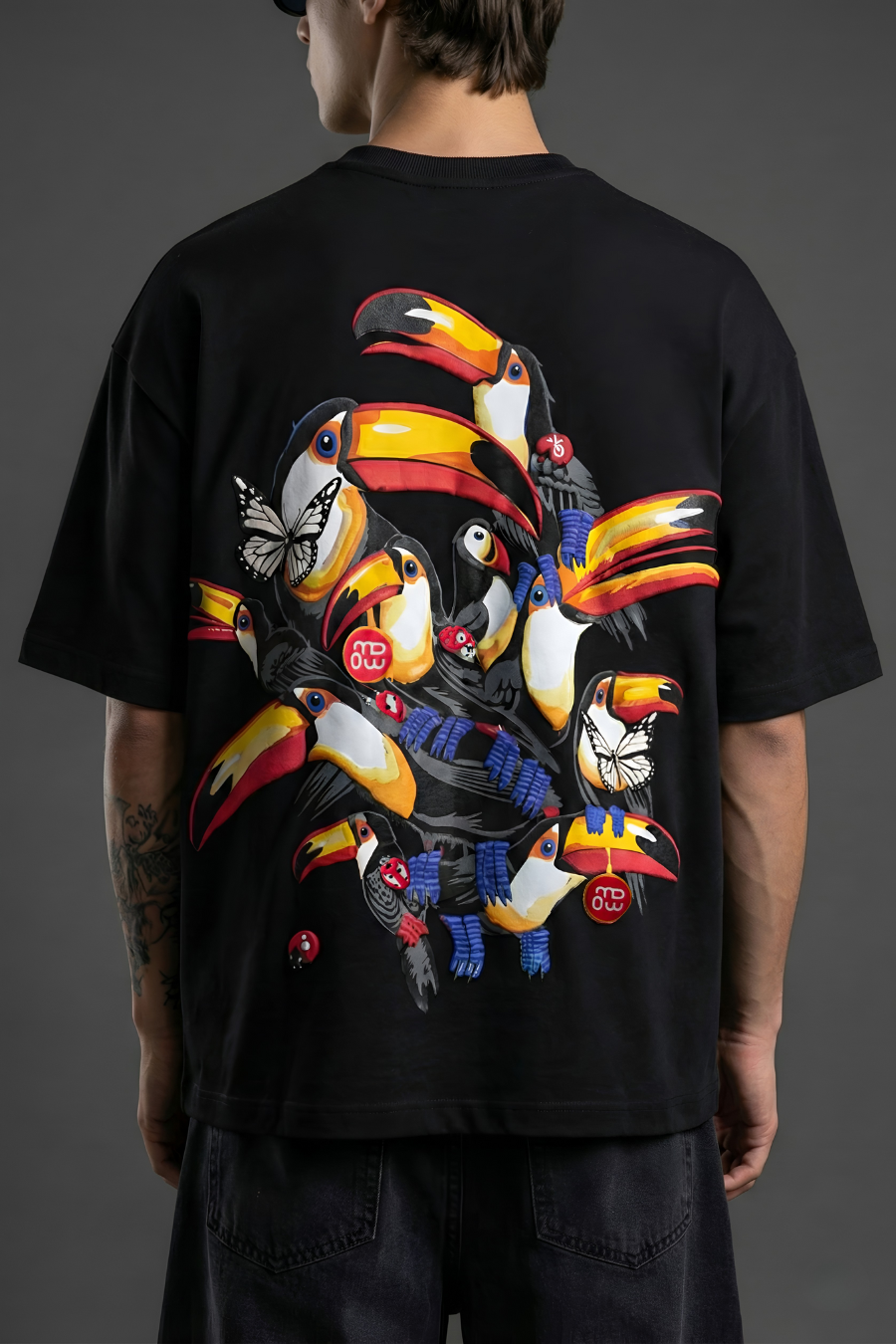 TOUCAN TEE