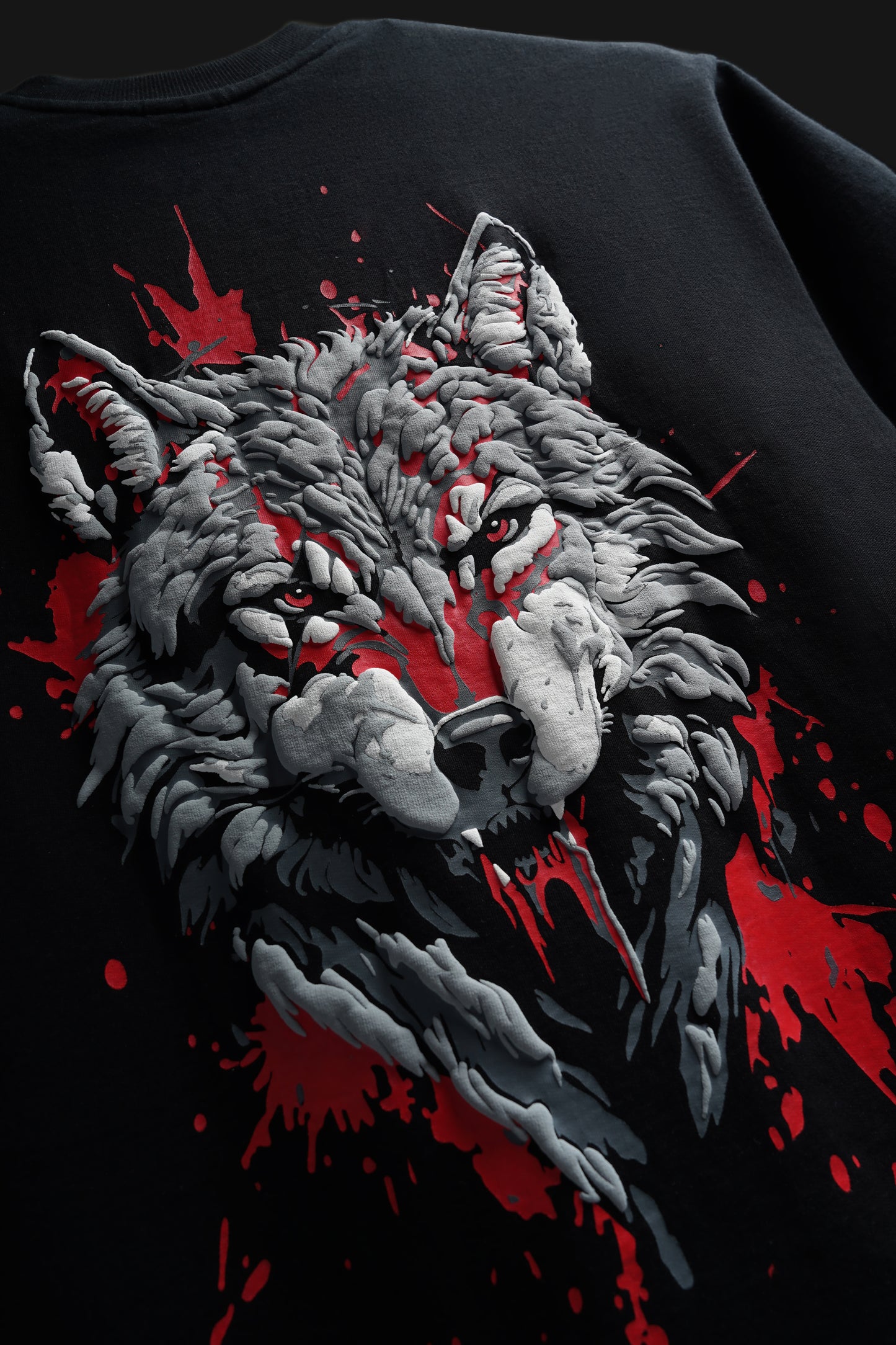 WOLF TEE